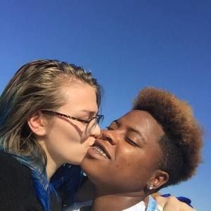 Meet your Posher, Justine